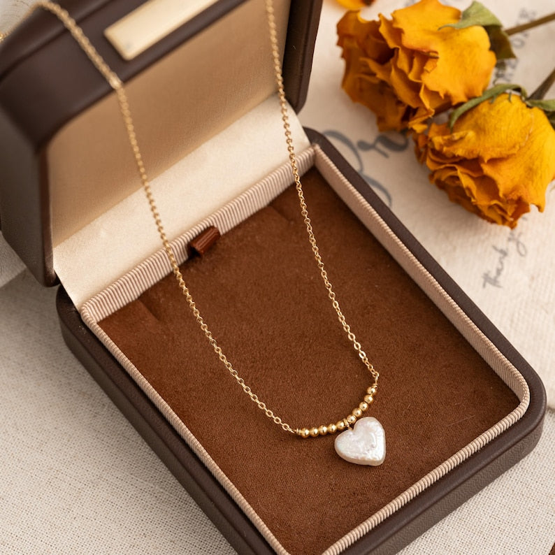 Baroque Pearl Heart Earrings,Gold Pearl Hoop Earrings,Pearl Drop Earrings,Bridal Earrings,Wedding Earrings,Pearl Jewelry Set,Heart Necklace
