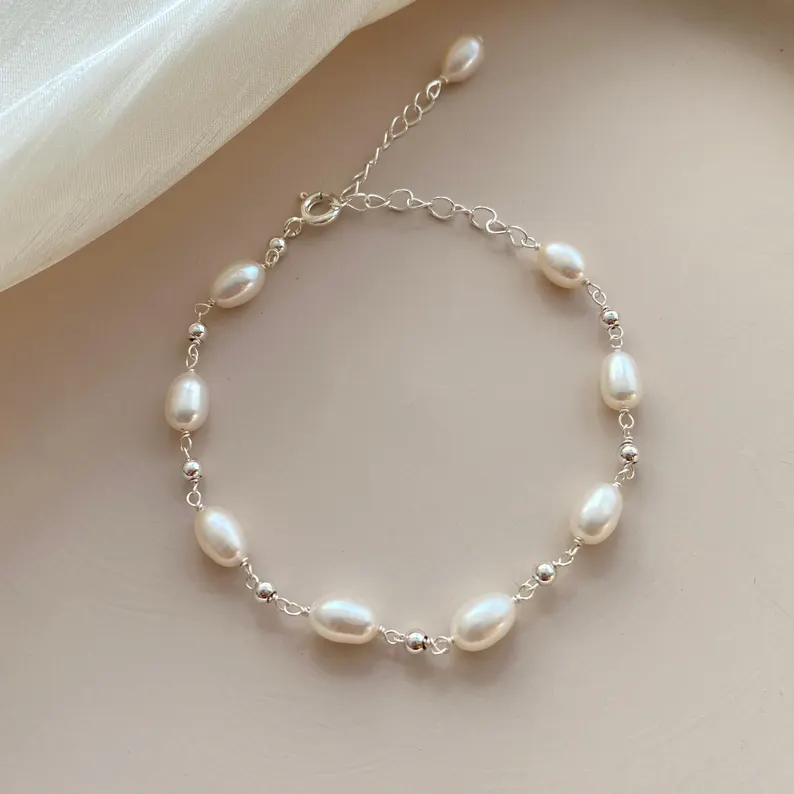 Natural Freshwater Pearl Bracelet,Pearl Beaded Bracelet,Gold Bridal Bracelet,Minimalist Bracelet,Bridesmaid Gifts,Wedding Jewelry